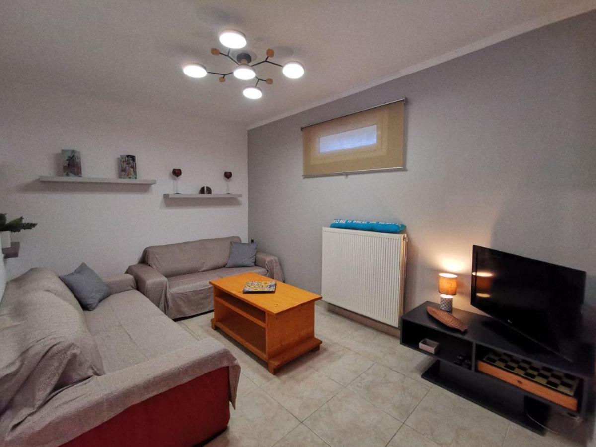 Antonela Sunshine Apartment By Corfu Escapes Perama  Exterior foto